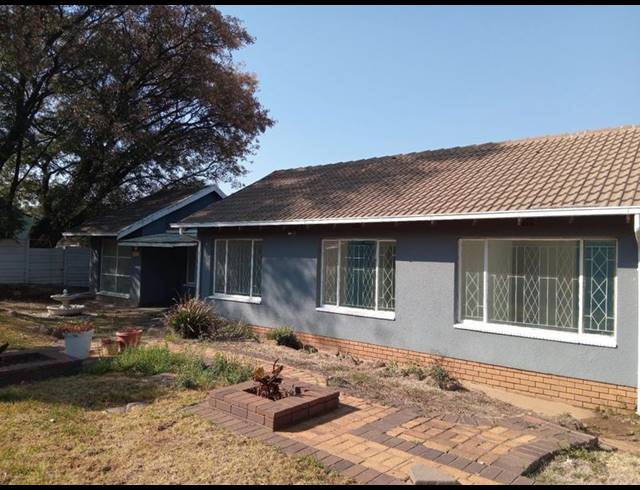3 BEDROOM PROPERTY TO RENT IN NATURENA